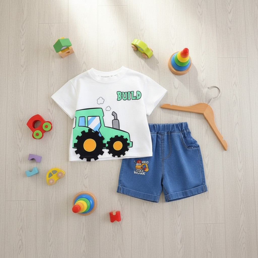 White T-shirt with shorts For Kids